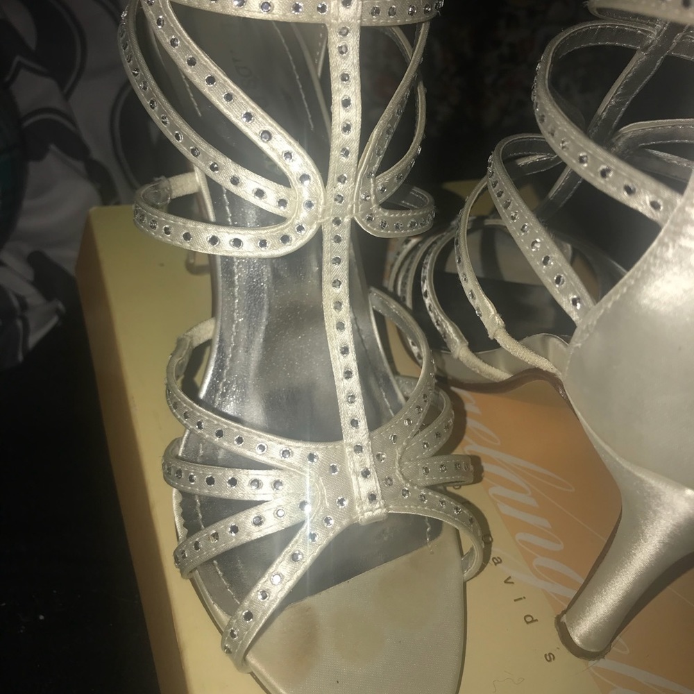 Ivory Prom Shoes - Picture 2 of 4